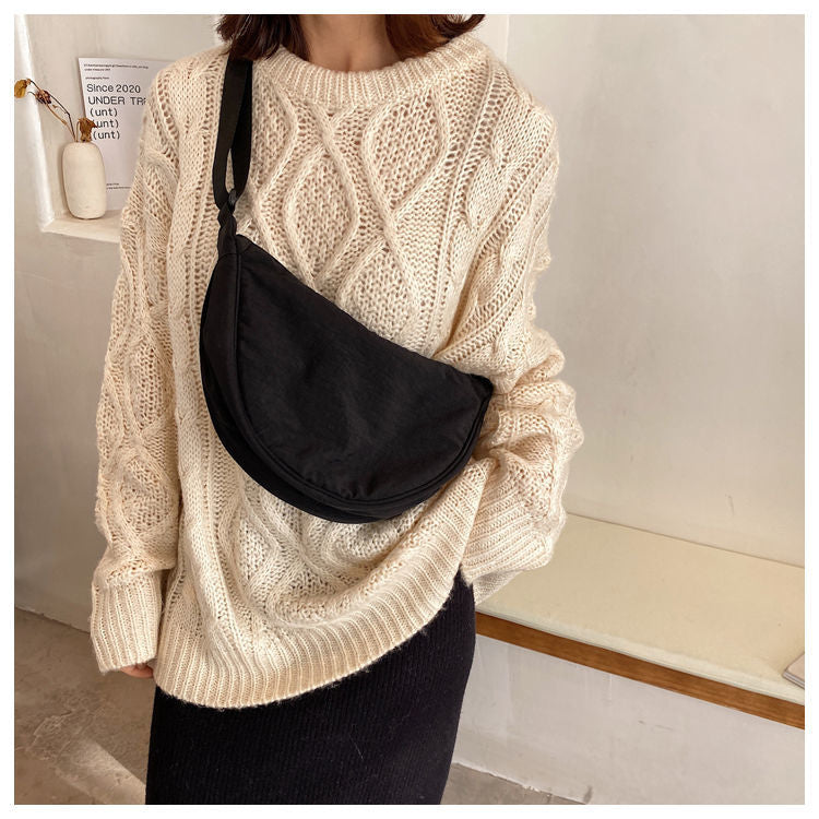 WW | Half Moon Shape Braided Texture Minimalist and Compact