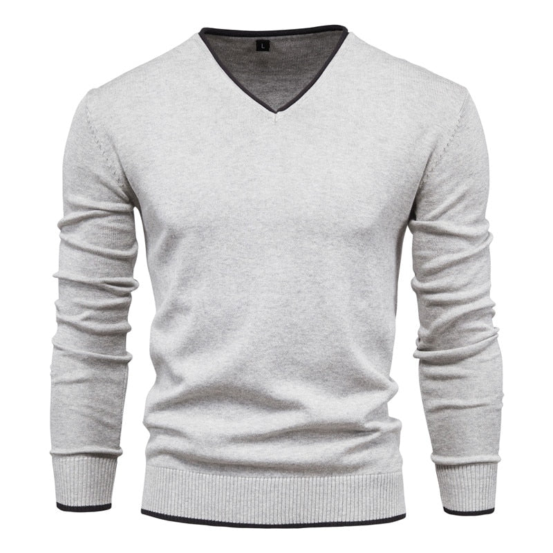 WW | Slim Fit V-Neck Sweater