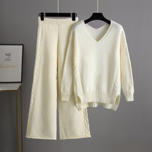 WW | Stylish, comfortable, and a must-have for every woman's wardrobe