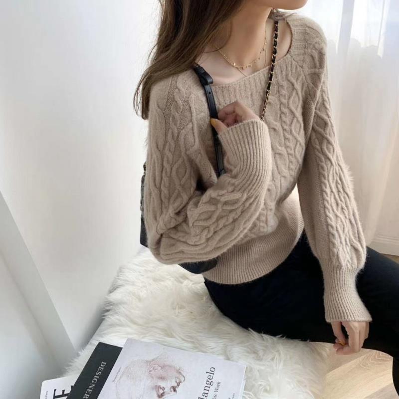 W&W - Pullover mit quadratischem Kragen