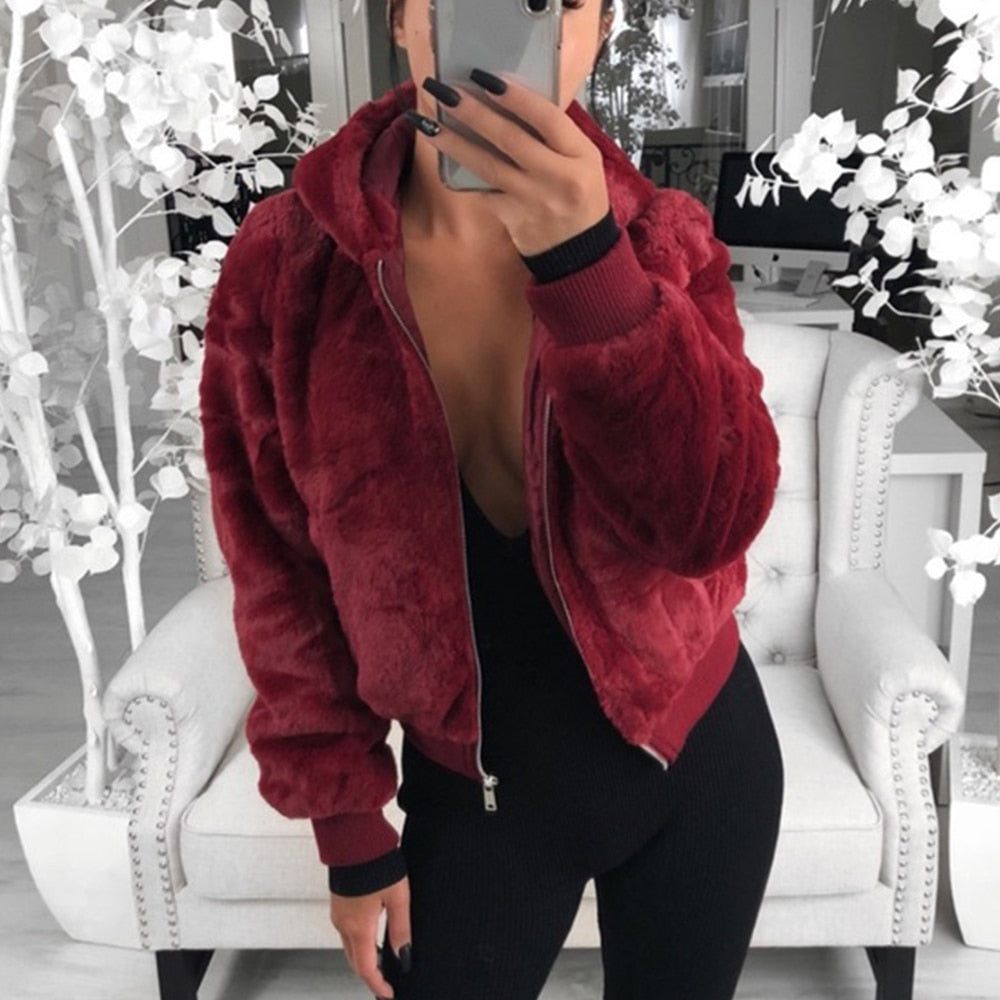 WW | Ultimate Soft Hoodie with Hood Comfy & Chill