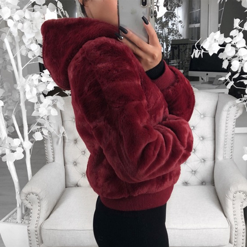 WW | Ultimate Soft Hoodie with Hood Comfy & Chill