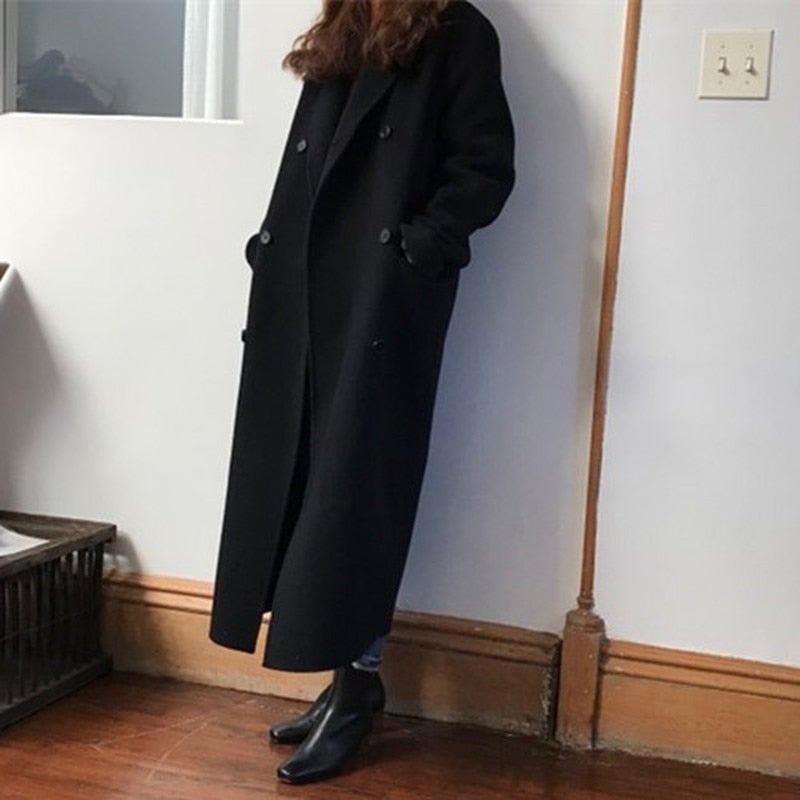 WW | Long, straight-cut women's coat