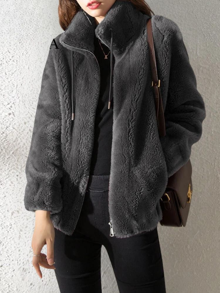 WW | Elegant and warm winter jacket for women