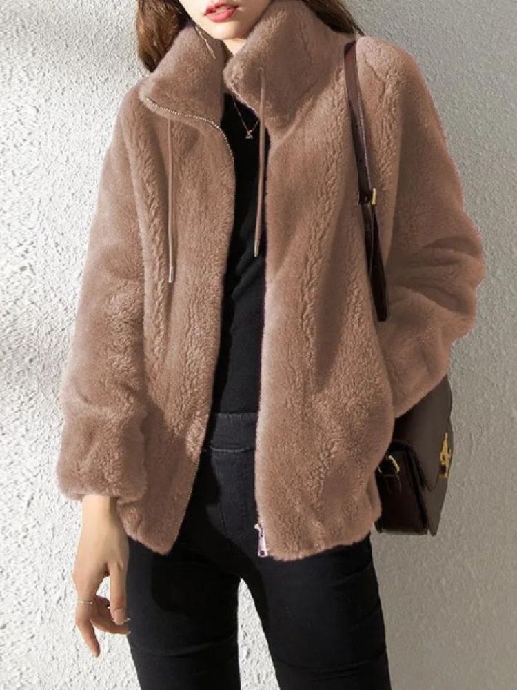 WW | Elegant and warm winter jacket for women