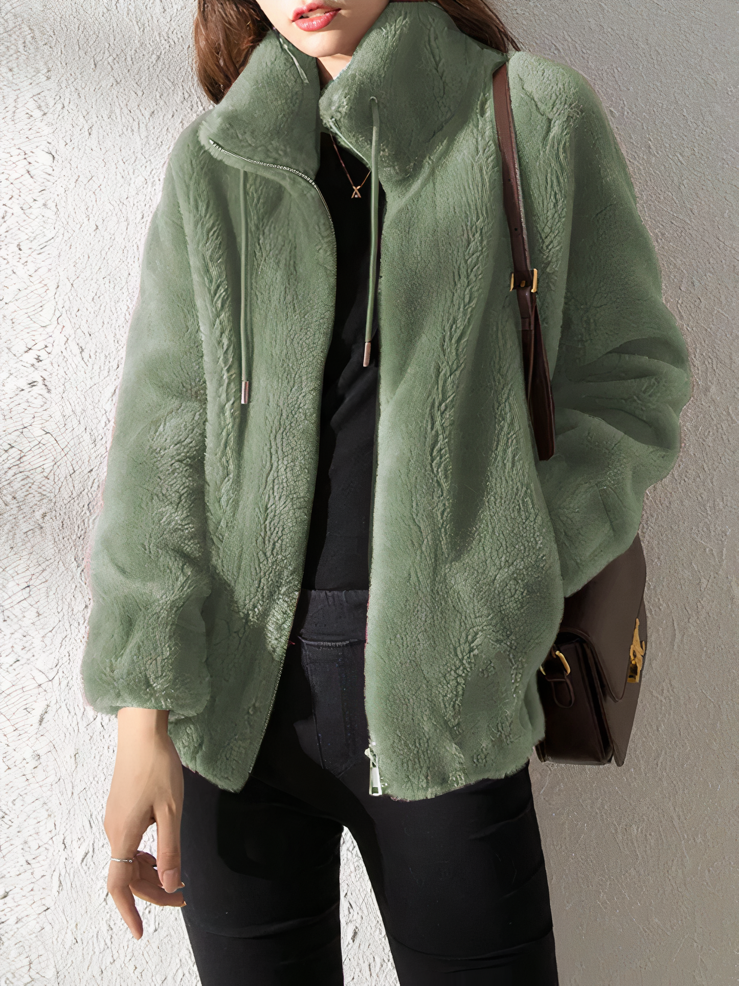 WW | Modern and Comfortable Fleece Jacket for Women