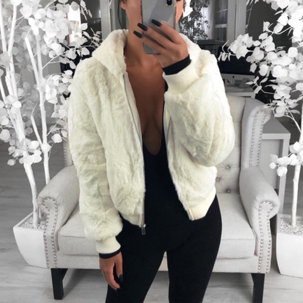 WW | Ultimate Soft Hoodie with Hood Comfy & Chill