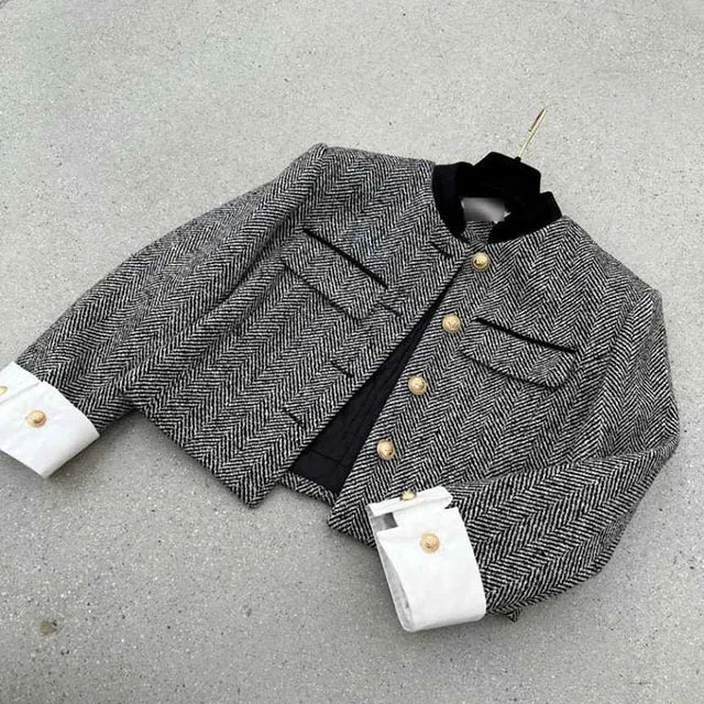 in spring style with chic buttons