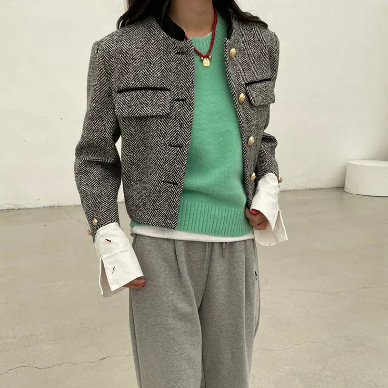 in spring style with chic buttons