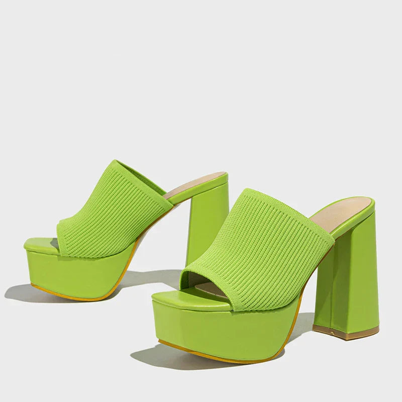 Sveira | Platform Sandals