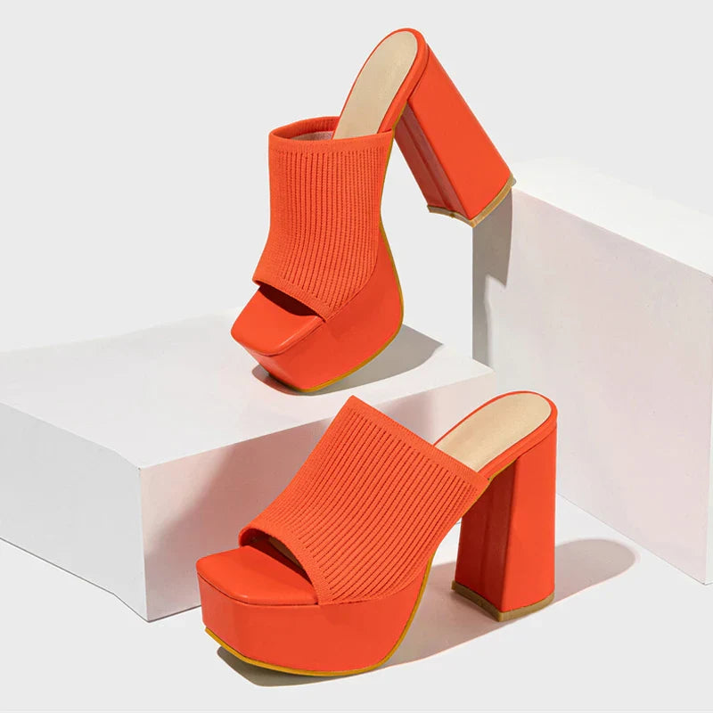 Sveira | Platform Sandals