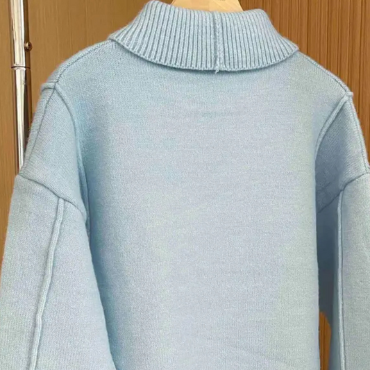 WW | High-Quality Women's Knitted Sweater – Timeless Design in Apricot, Sky Blue, and White