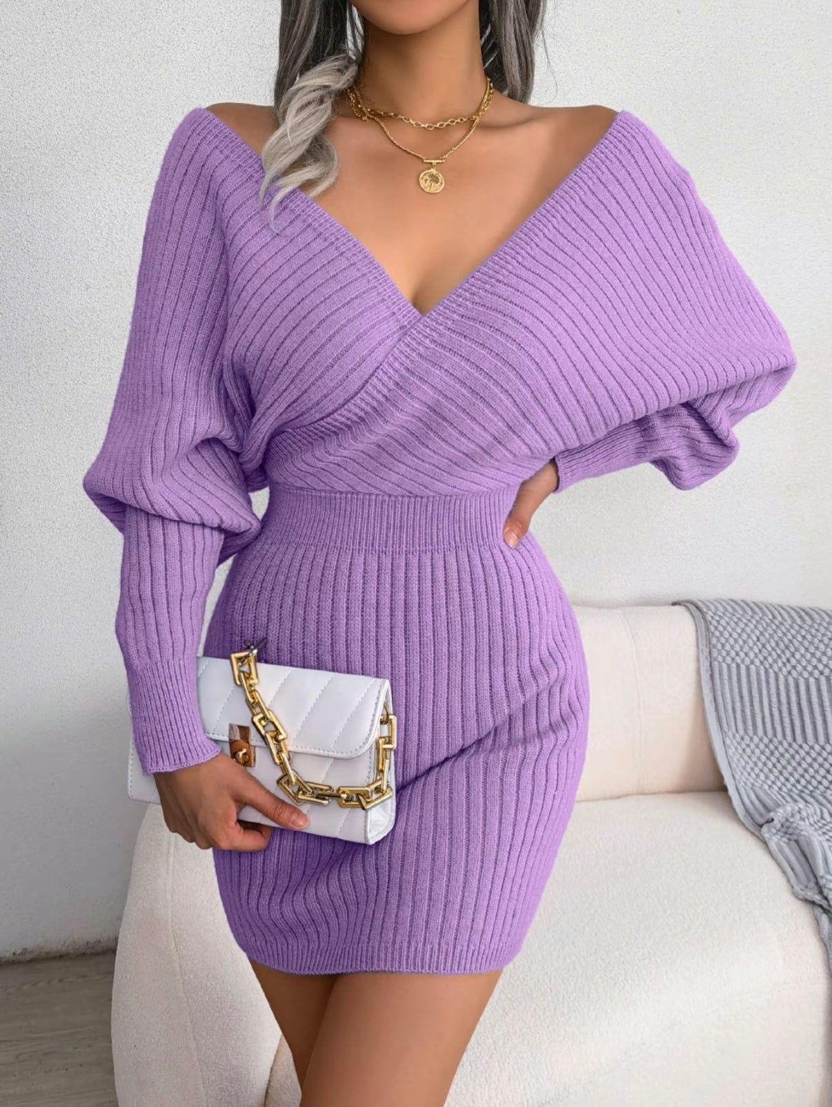 Chloe | V-Ausschnitt Strickkleid