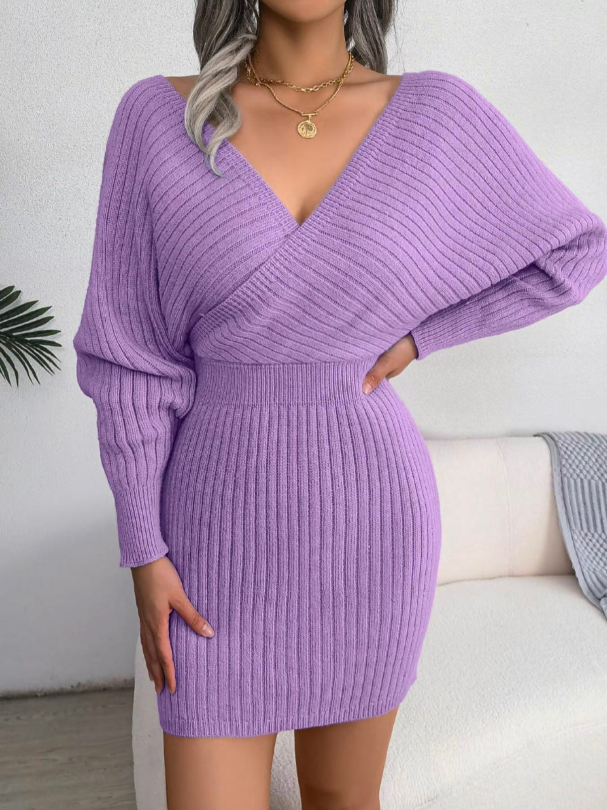 Chloe | V-Ausschnitt Strickkleid