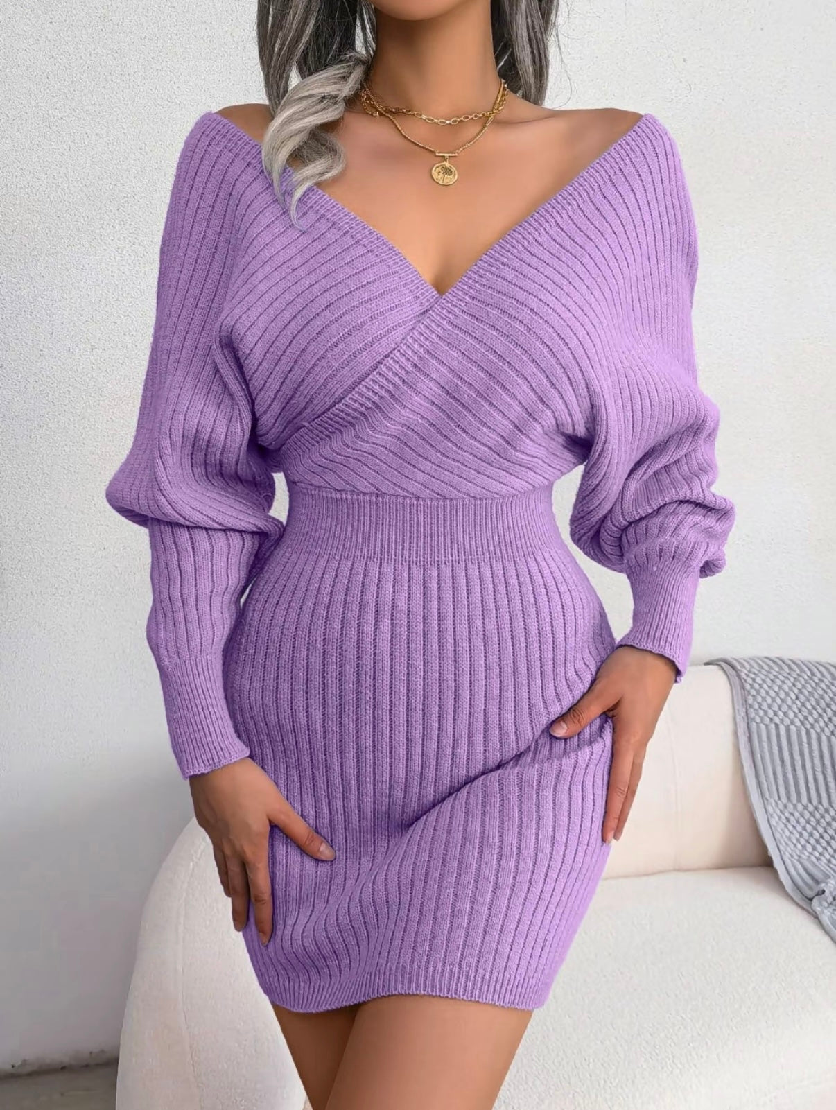Chloe | V-Ausschnitt Strickkleid