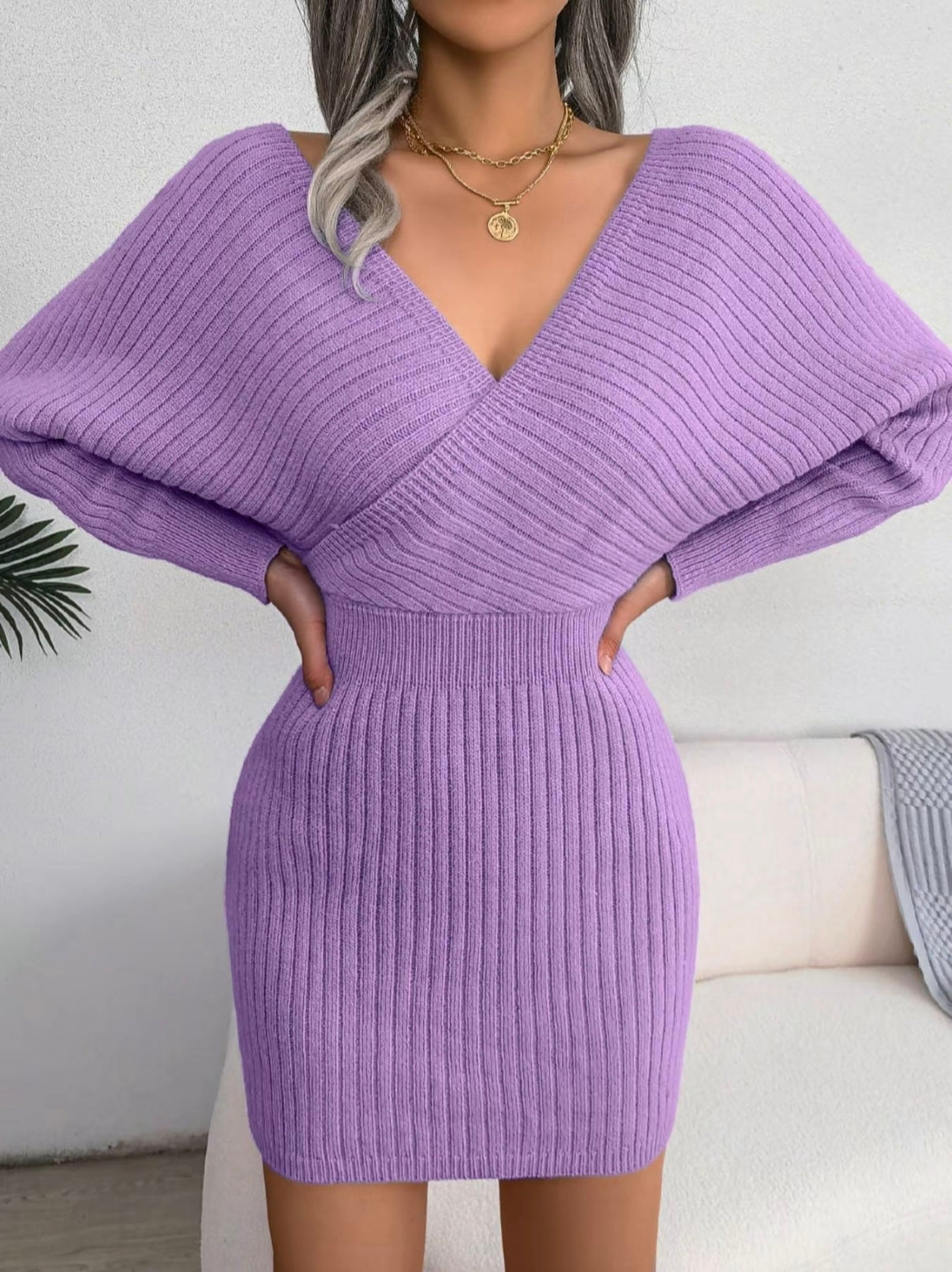 Chloe | V-Ausschnitt Strickkleid