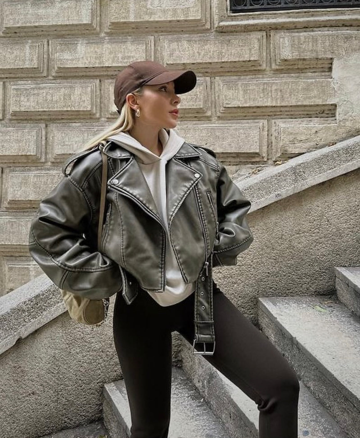 WW | Stylish leather jacket
