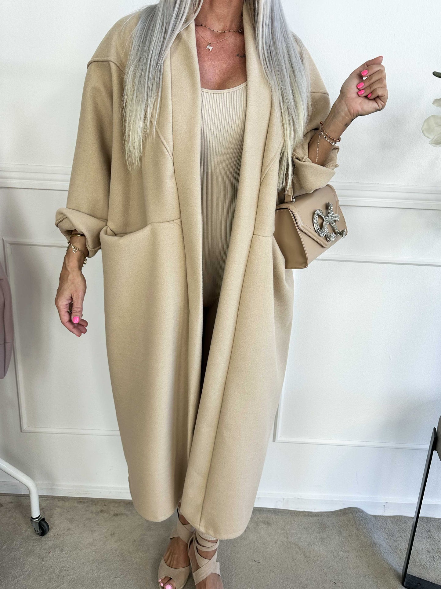 WW | Fashionable Coat for Women with a Comfortable Fit