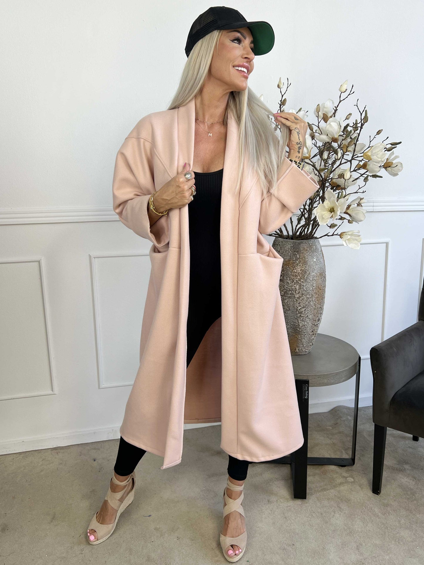 WW | Fashionable Coat for Women with a Comfortable Fit