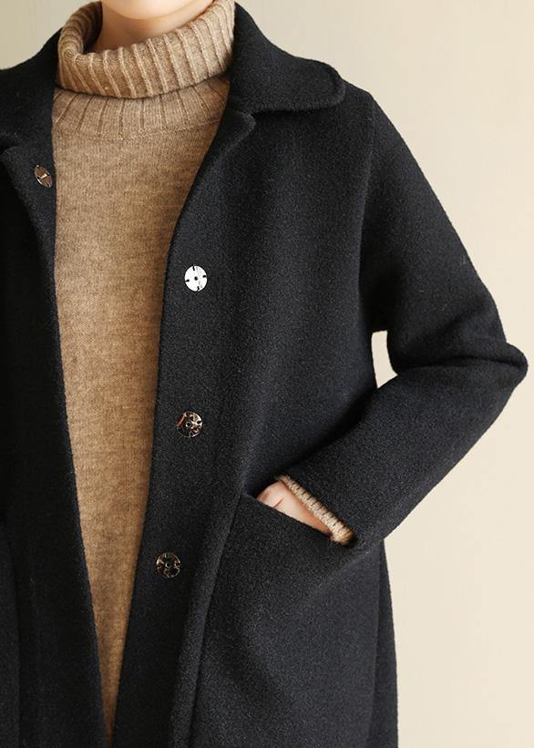 WW | Chic black cotton coat with an elegant lapel collar