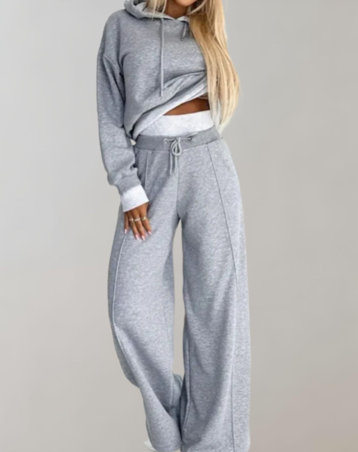 WW | 2-teiliges Set aus Kapuzenpullover und weit geschnittener Hose