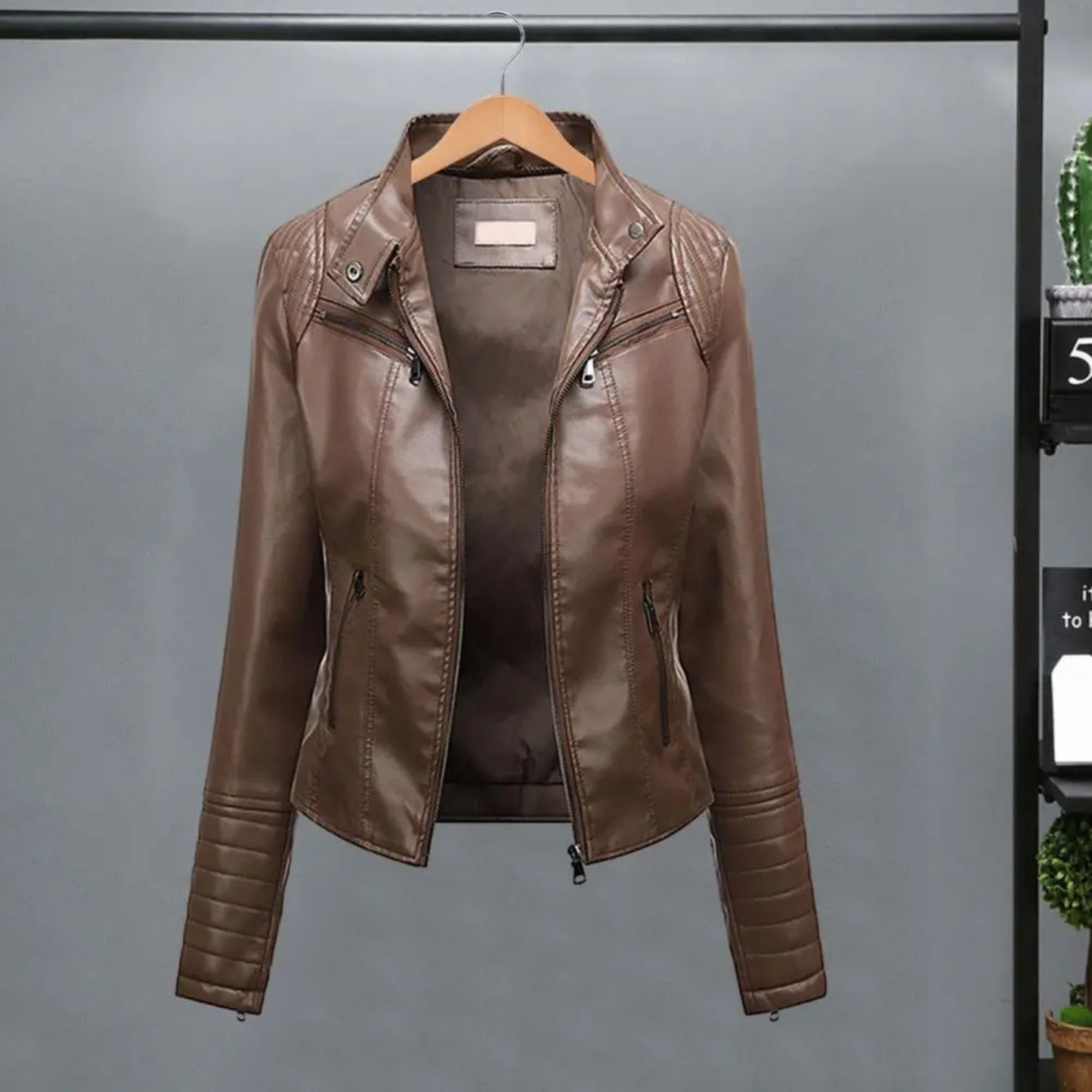 WW | sportliche kurze Lederjacke für Damen mit Stehkragen