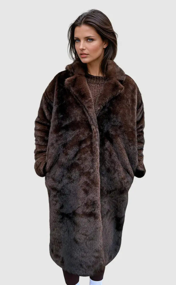 WW | Elegant long faux fur coat
