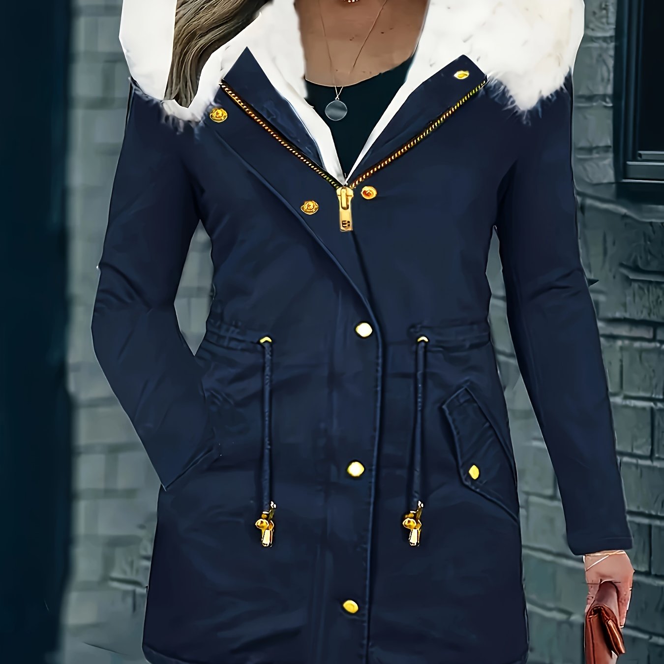 WW | Elegant and durable hooded jacket