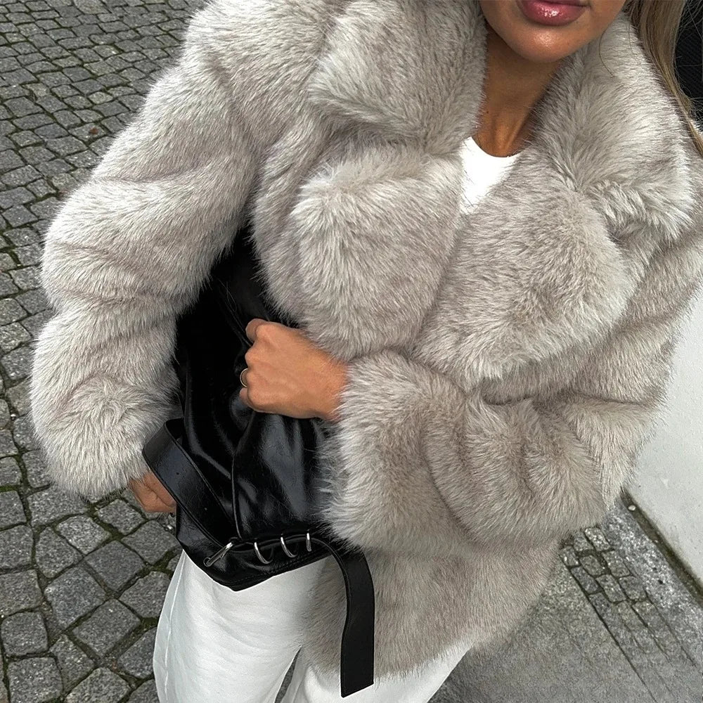 WW | Vintage - Damenjacke Winter mit Kunstpelz und Umlegekragen