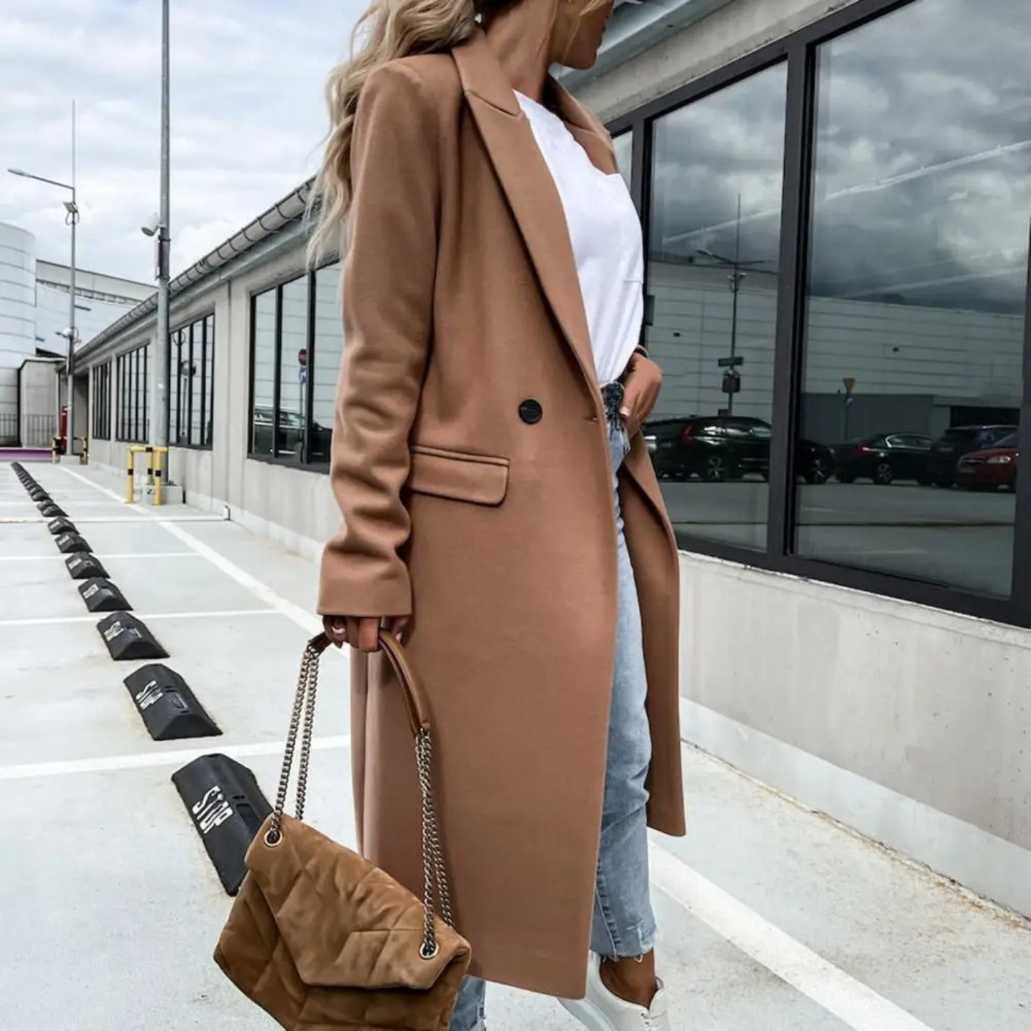 WW | Coat Wool Shearling Winter Trench Coat with Button Closure for Women