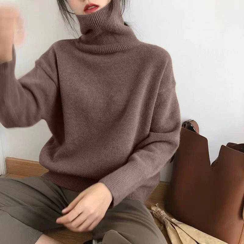 WW | Cashmere turtleneck sweater