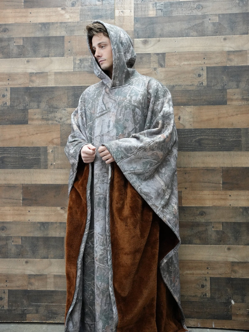 WW | Luxurious Hooded Fleece Poncho for Ultimate Comfort