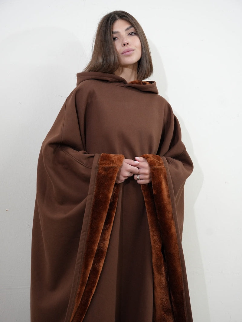 WW | Luxurious Hooded Fleece Poncho for Ultimate Comfort
