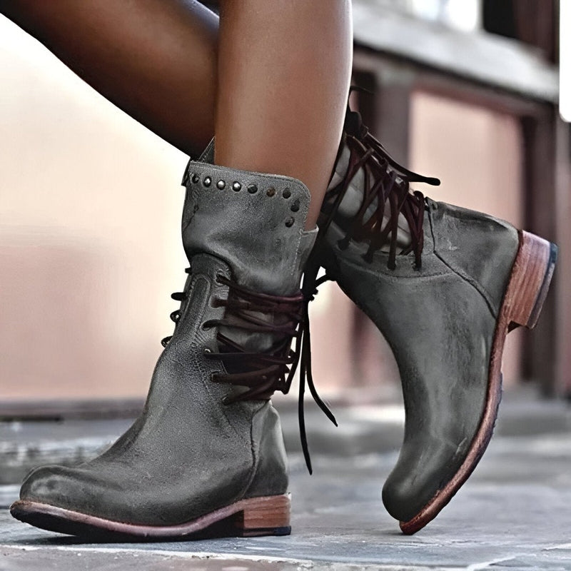 WW | Stylish Lace-Up Leather Boots for Any Occasion