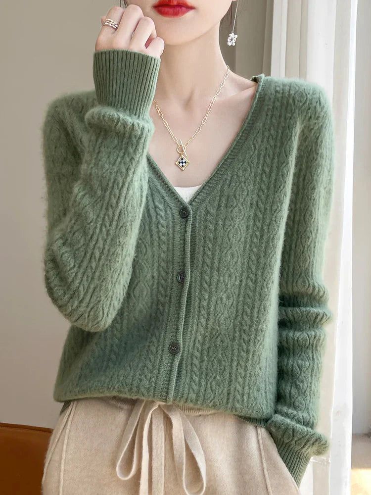 WW | Women's Cashmere & Merino V-Neck Cardigan