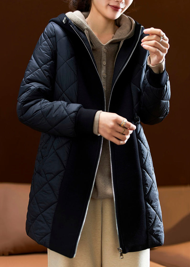 WW | Schwarze Kapuzenjacke mit Kordelzug Taschen aus Baumwolle gefüllt Winter