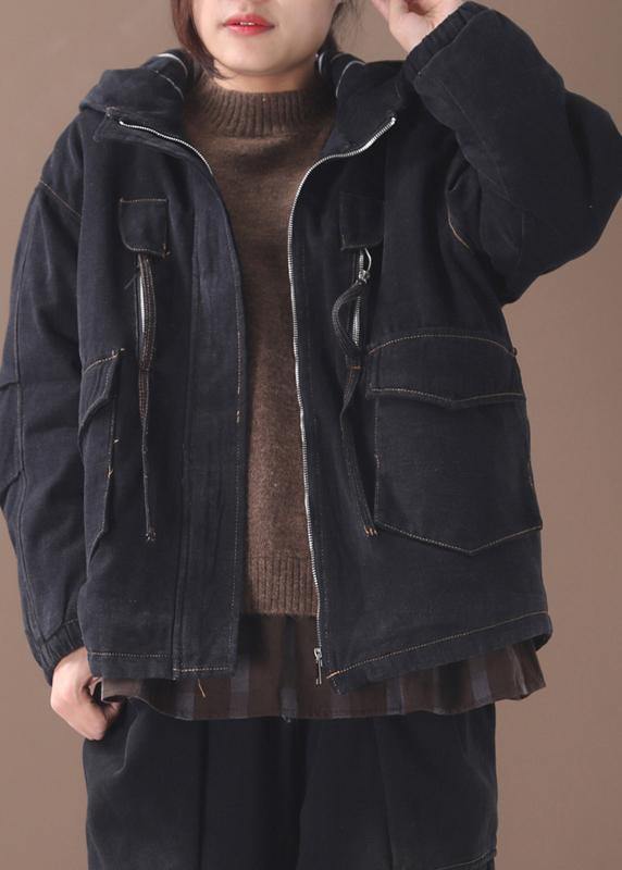 WW | schwarze Plus-Size-Kleidungsdesign Kapuzenjacke mit Reißverschluss Taschen für Damen Mäntel