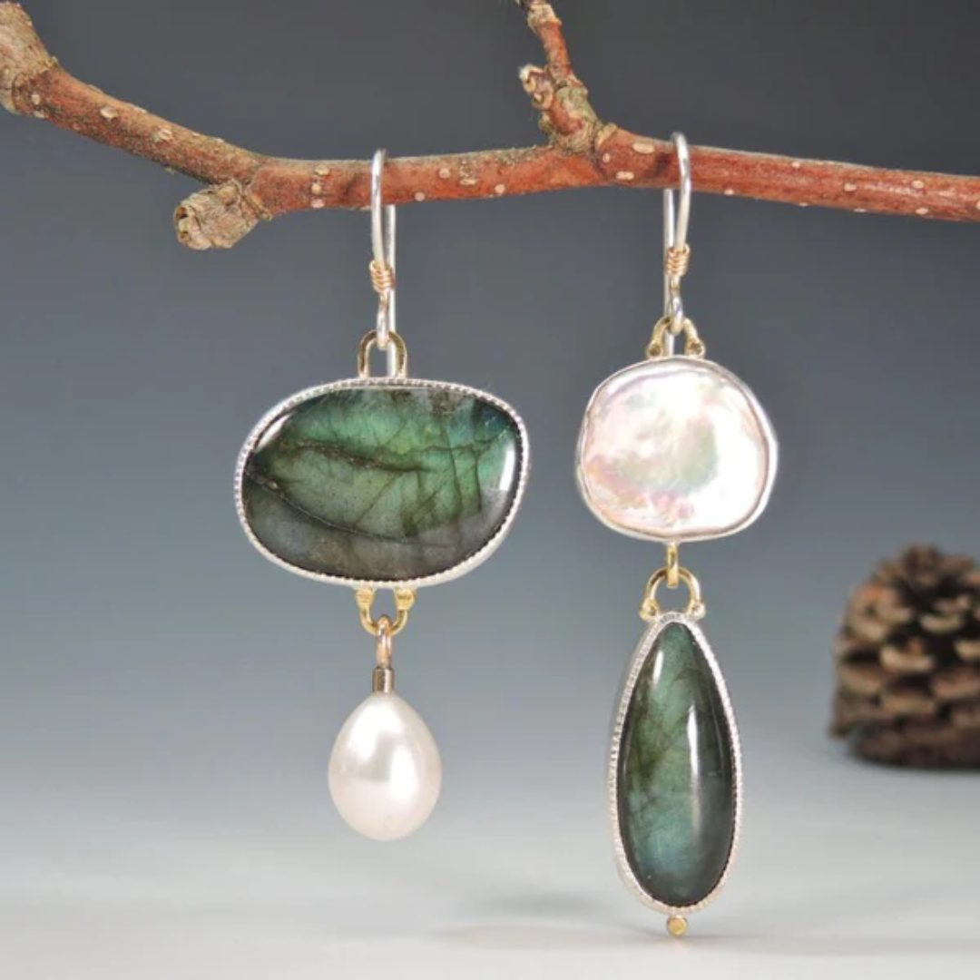 WW | Vintage Stone Earrings