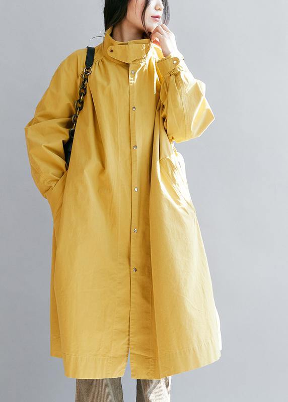 WW | gelbe Damenmäntel locker sitzende Winterjacke Stehkragen Bindegürtel Winteroberbekleidung