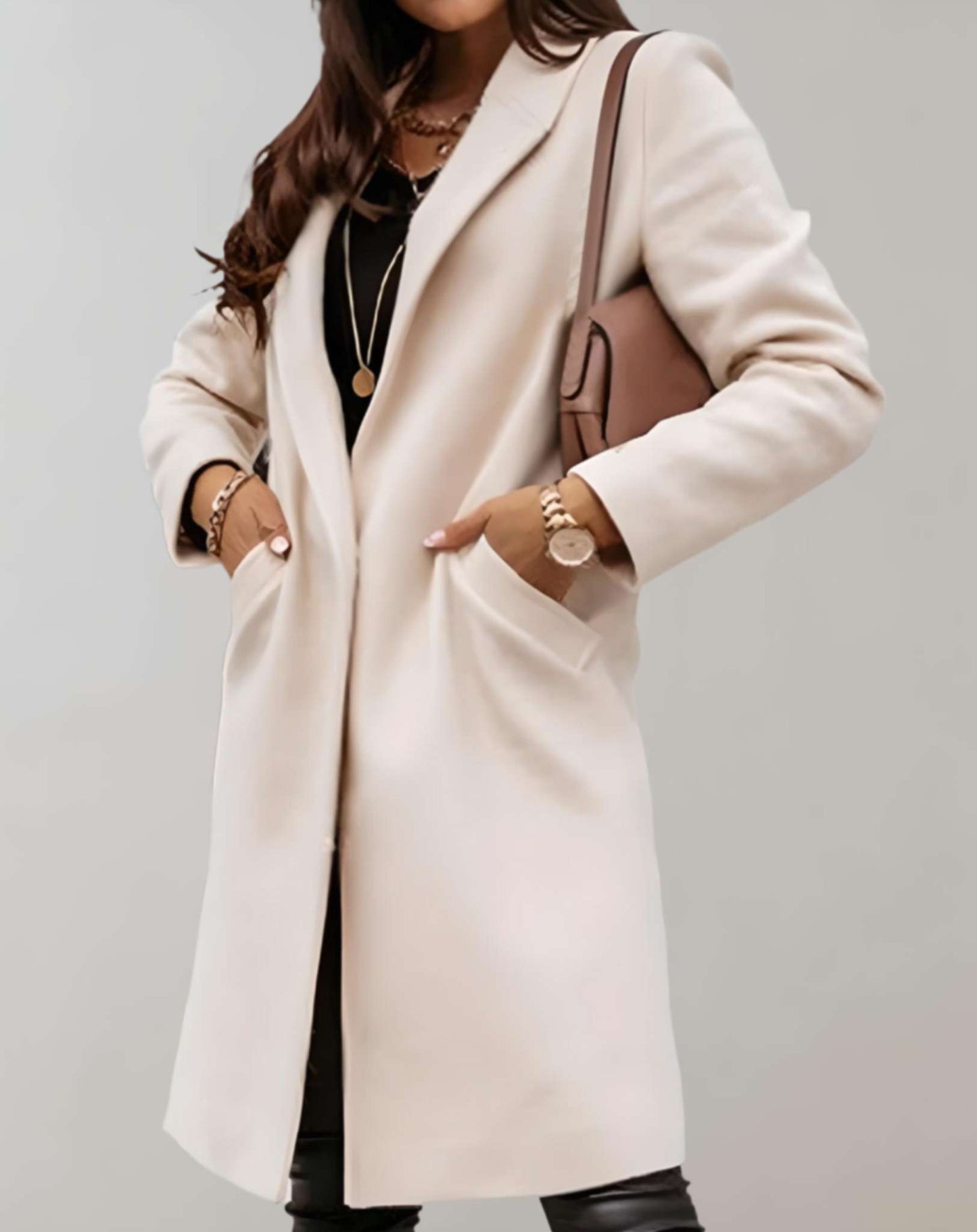 WW | Elegant trench coat with simple button fastening and pockets