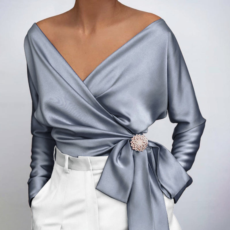 WW | An Elegant Pure Silk Blouse