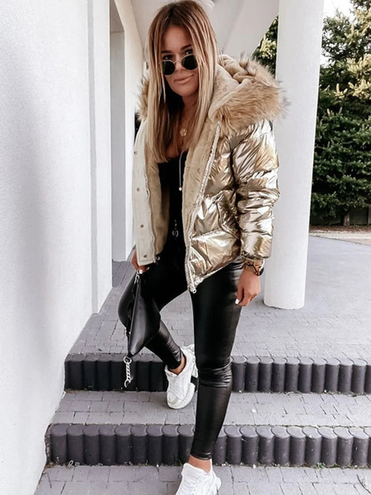 WW | Damen Metallic Pufferjacke mit Kapuze und Pelzkragen