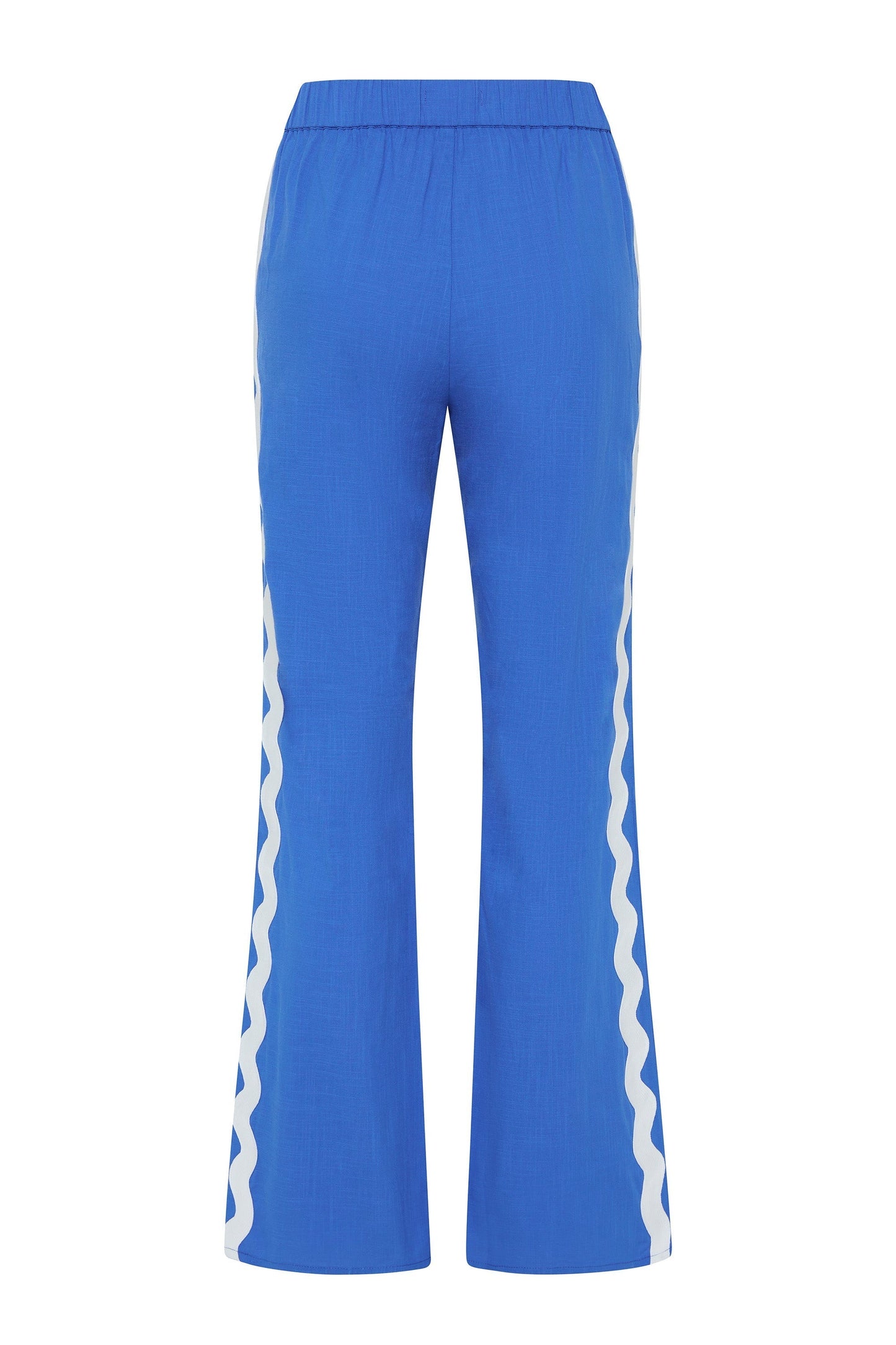 Tash - Embroidered Set with Raised Wave Patterns