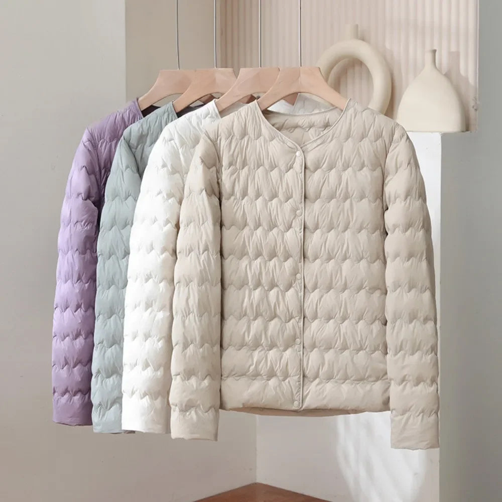 WW | Gepolsterte Regular Fit Daunenjacke - Kragenlose Knopfleiste Jacke