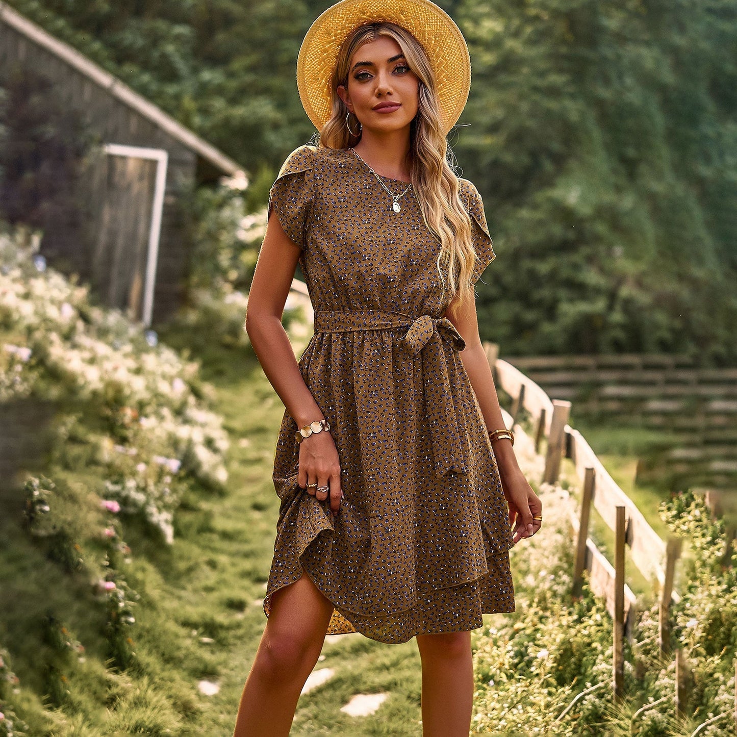 Midikleid mit Taillenband