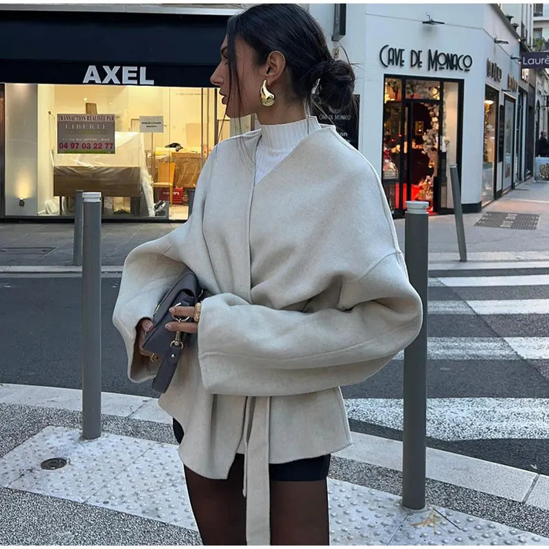 WW | Damen Wolljacke mit V-Ausschnitt und Gürtelverschluss