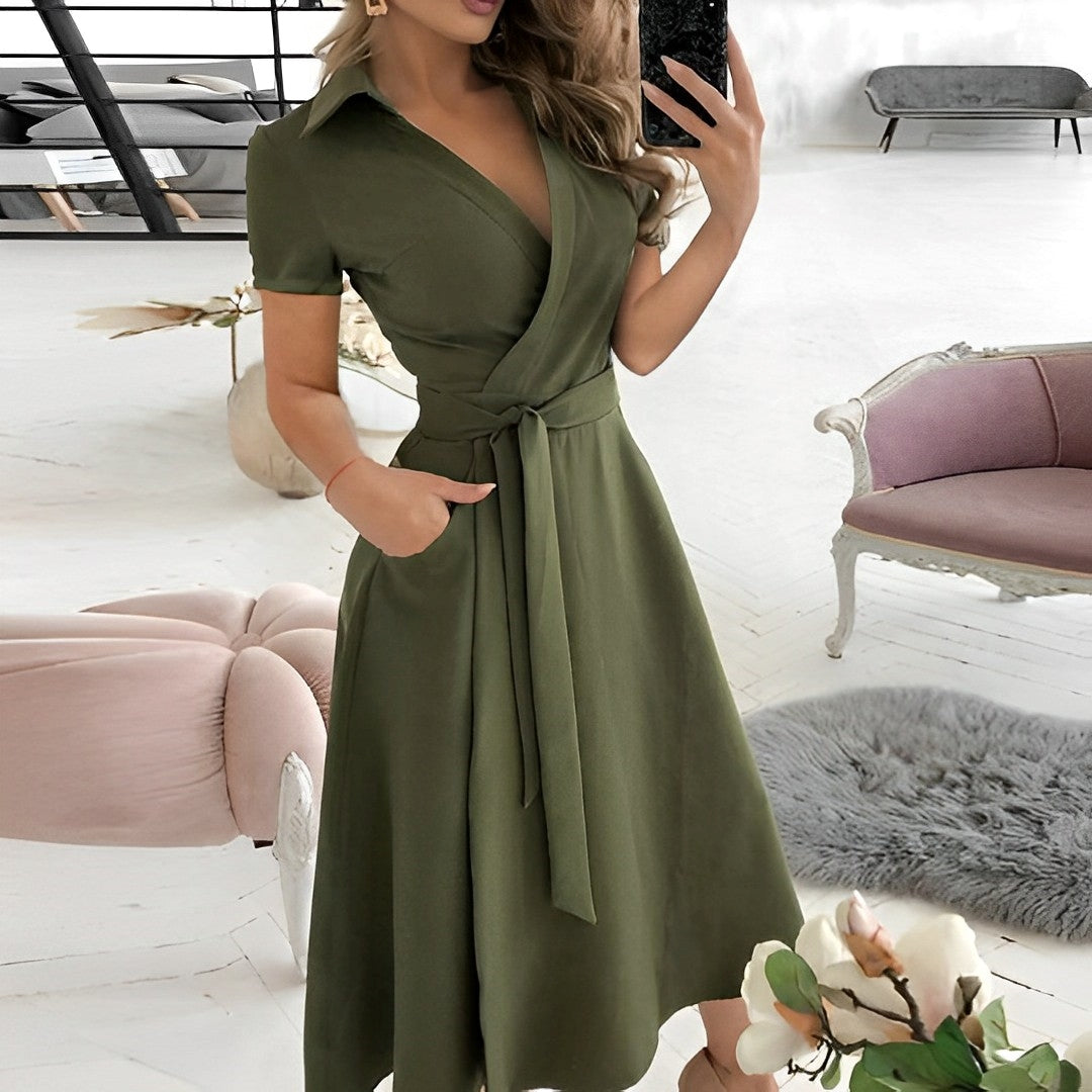 WW | A-Linien Kleid mit V-Ausschnitt für Damen - Elegant und Zeitlos