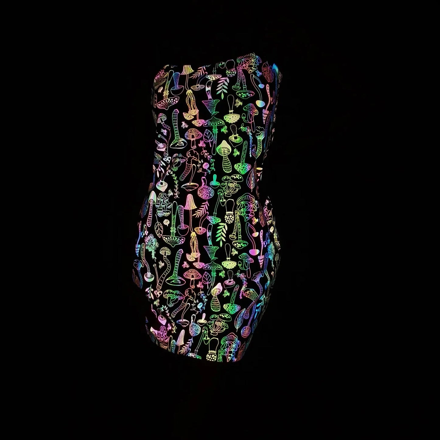 WW | Leuchtendes Partykleid mit Glow-in-the-Dark-Effekt