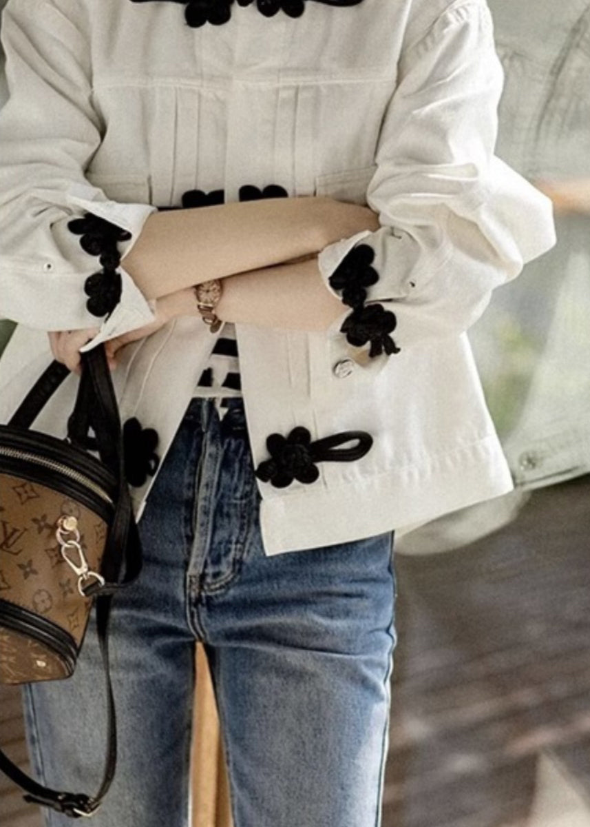 WW | White Peter Pan Collar Pockets Chinese Button Denim Jackets