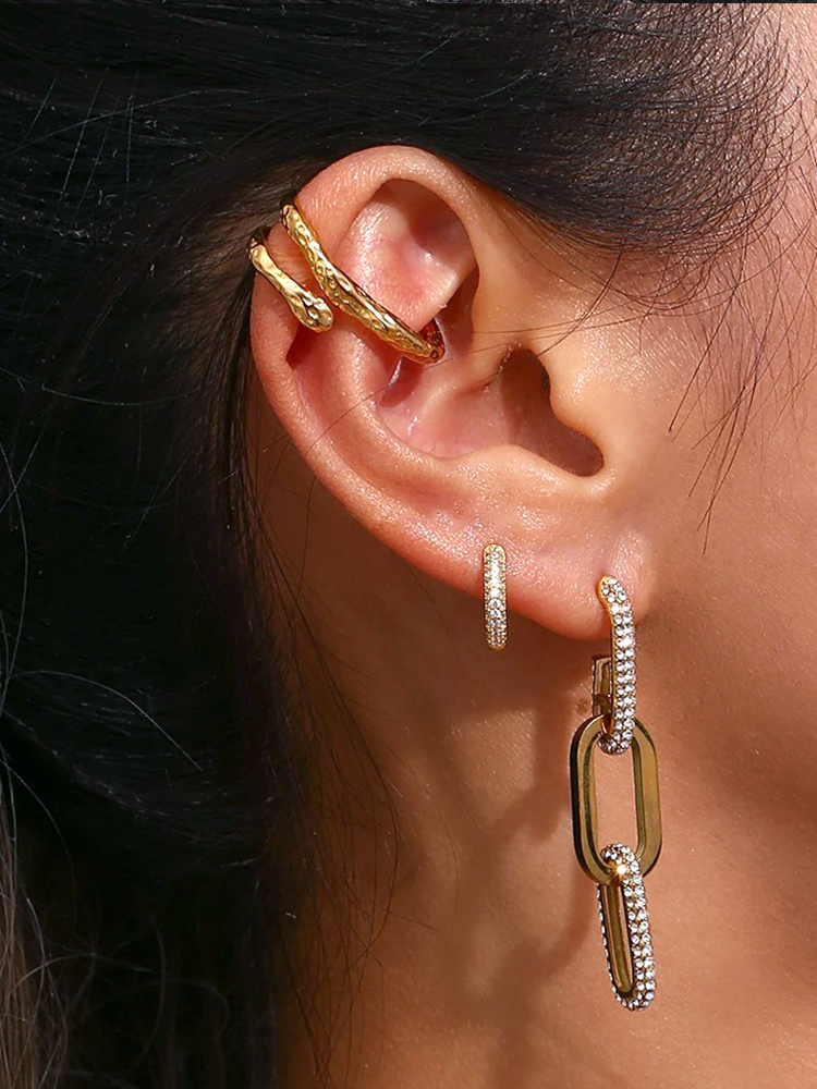 WW | Chunky Ear Cuff Gold For Edgy Style Upgrade